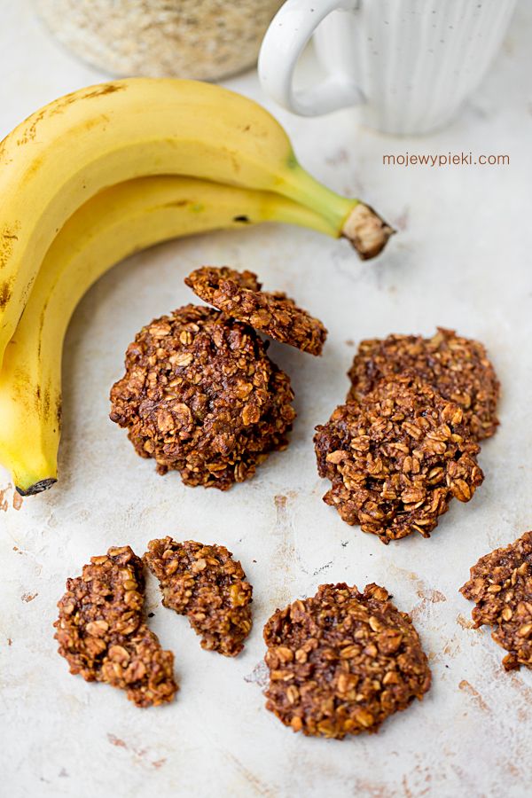 Nutella banana oat cookies