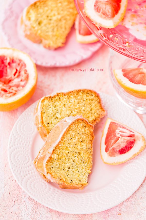 Grapefruit bundt cake