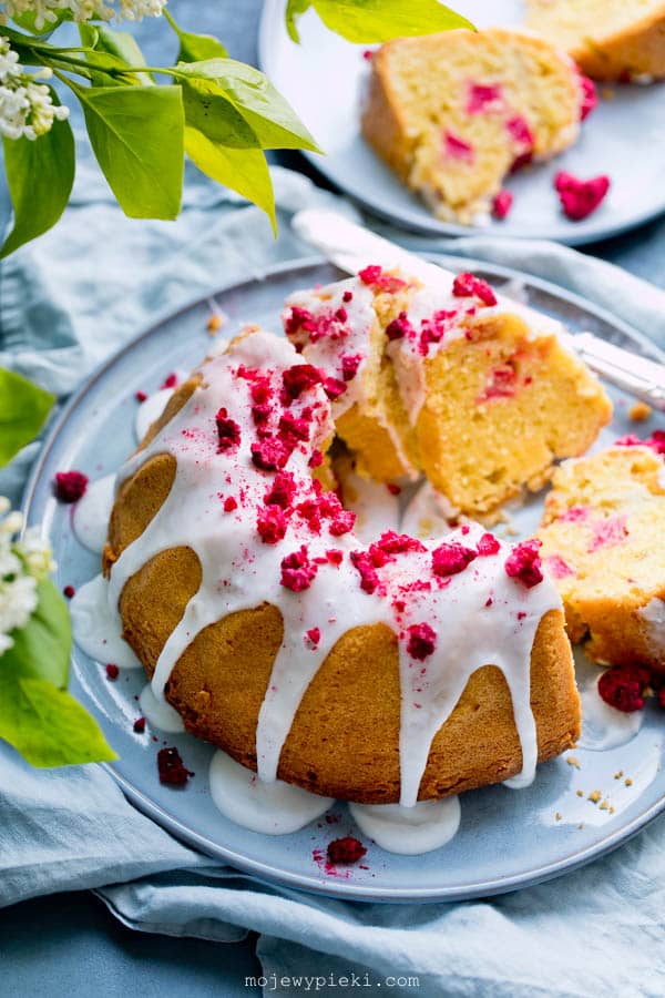 Olive Oil Bundt Cake Recipe