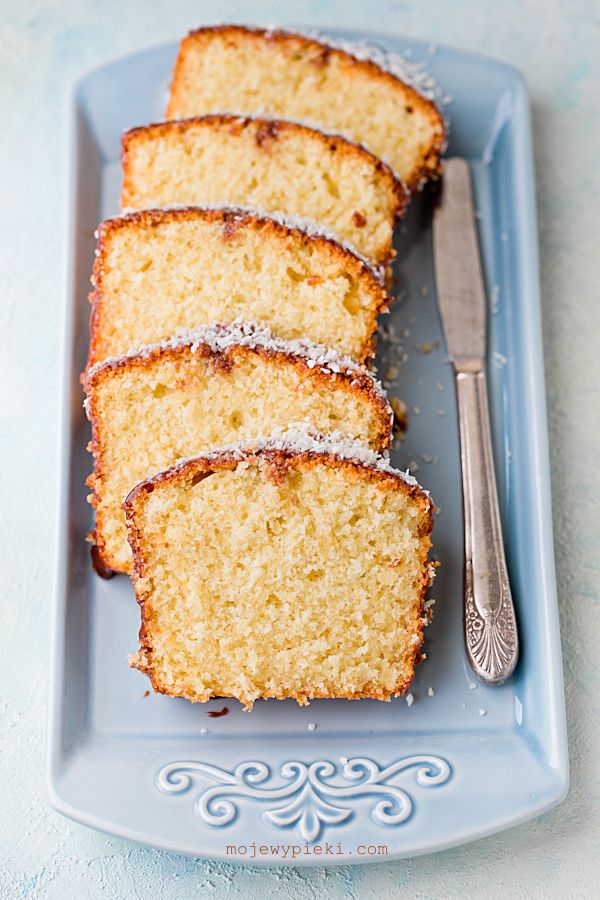 Babka_kokosowa_z_polewą_czekoladową_2 Coconut cake with chocolate glaze