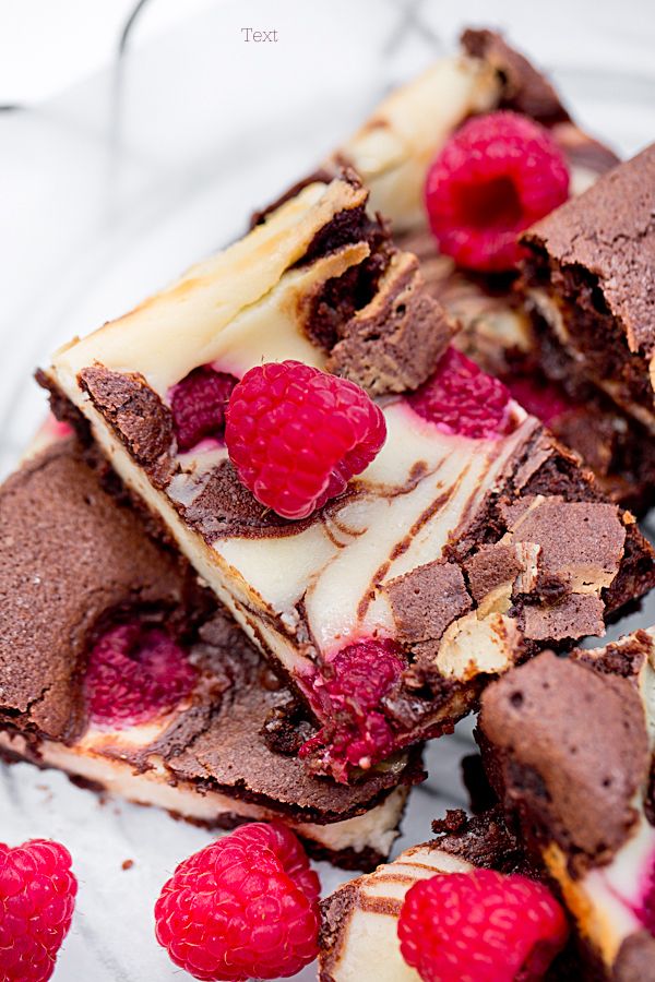 Sernikobrownies_z_malinami_1 Sernikobrownies z malinami