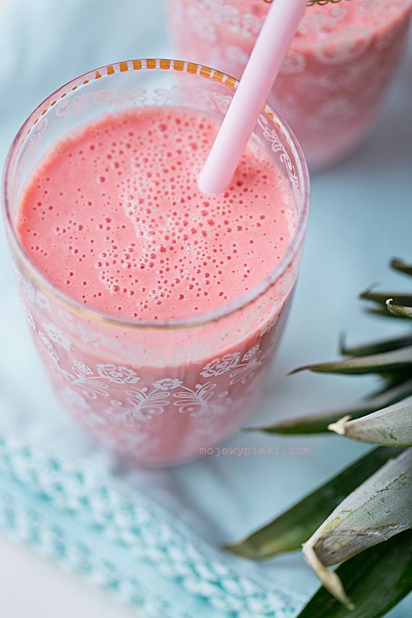 Smoothie_truskawkowo_ananasowe_1 Smoothie truskawkowo – ananasowe