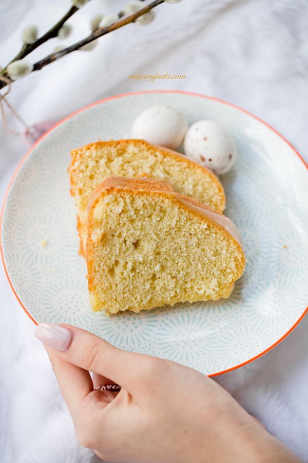 Vanilla bundt cake with white chocolate glaze Moje Wypieki