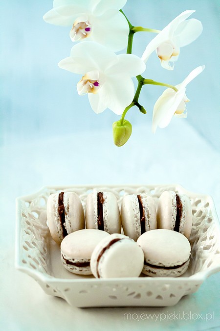 macarons_2 Waniliowe makaroniki z kremem z nutelli