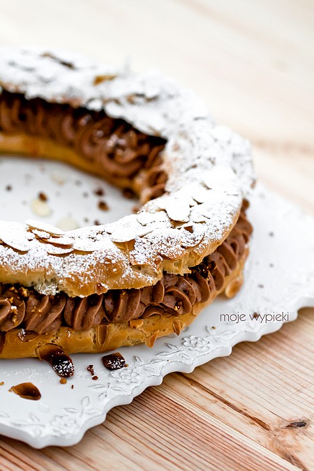 Paris - Brest (ptysiowy francuski deser z masą pralinową)