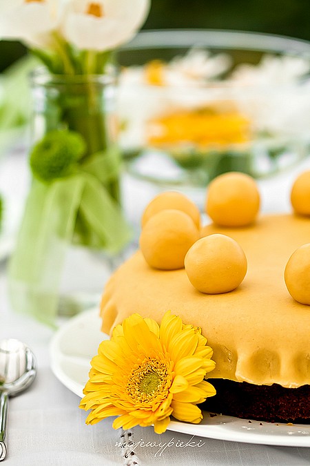 simnel_cake_1 - Copy Simnel cake – angielskie ciasto wielkanocne z marcepanem