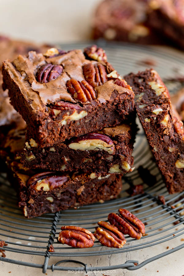 Brownie_z_orzechami_pekan_i_whisky_1 Brownie z orzechami pekan i whisky